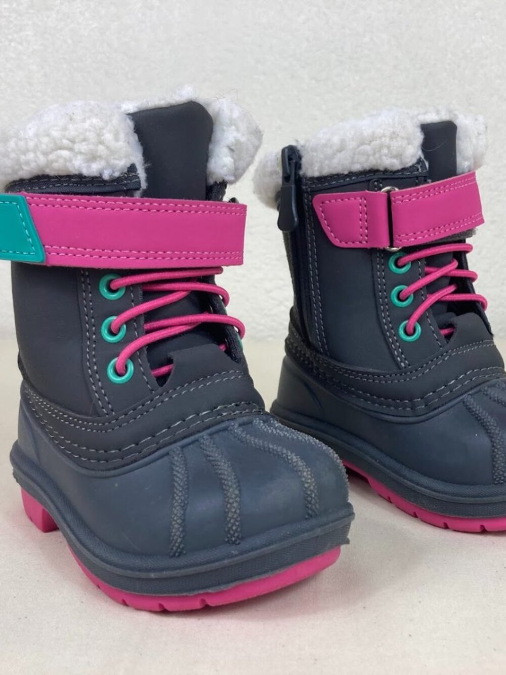 Cat & Jack Toddler Winter Boots Gray Pink Thermolite Size 5 Faux Fur